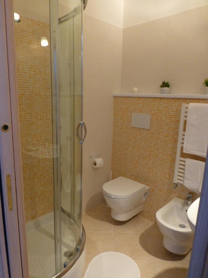 Il Giardino Delle Zagare Bed & Breakfast Fondi Exterior photo